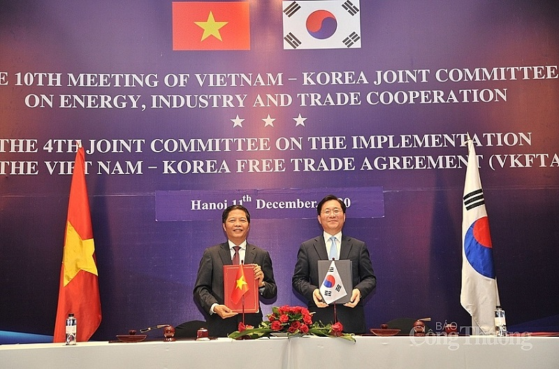 vietnam rok sign deal on origin cumulation of garment and textile
